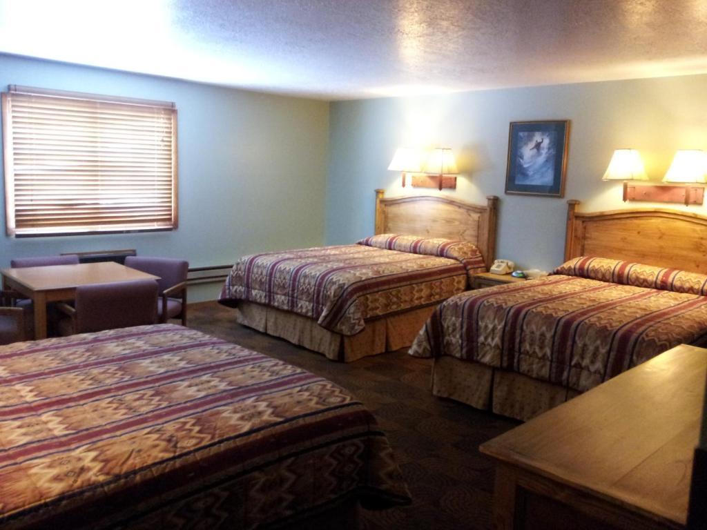 New Summit Inn فريسكو الغرفة الصورة